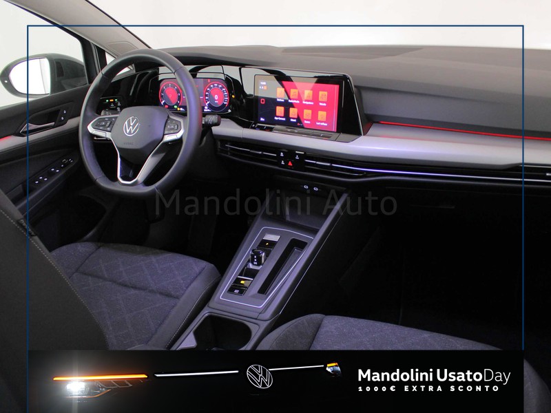 7 - Volkswagen Golf 2.0 tdi scr 115cv life dsg