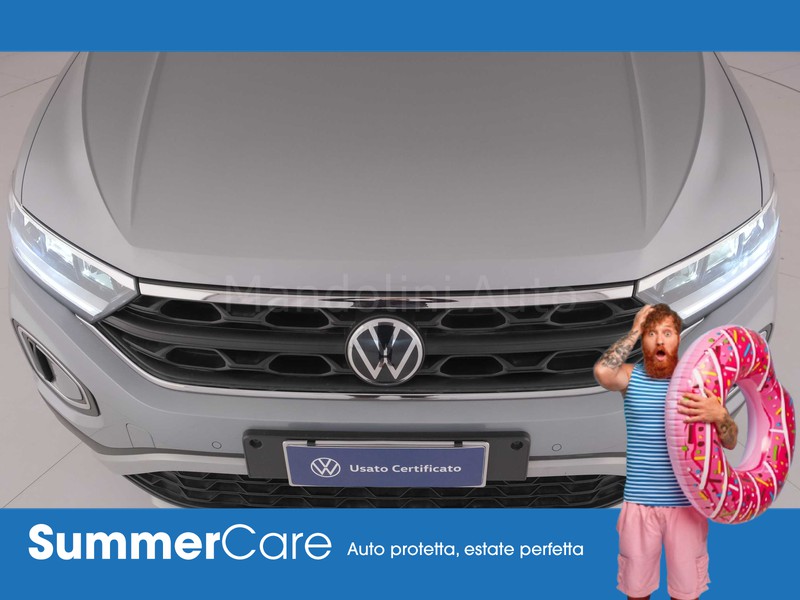 13 - Volkswagen T-Roc 1.5 tsi act life dsg