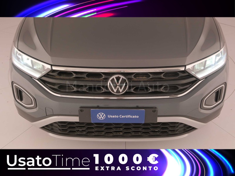 13 - Volkswagen T-Roc 2.0 tdi scr 115cv life