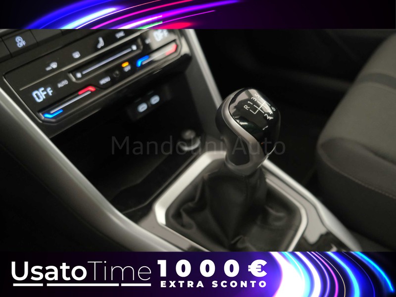19 - Volkswagen T-Roc 2.0 tdi scr 115cv life