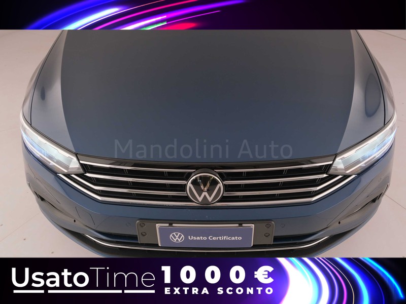 13 - Volkswagen Passat variant 2.0 tdi scr evo 150cv business dsg