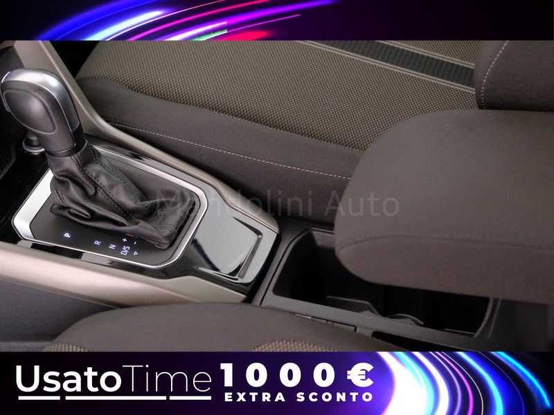 31 - Volkswagen T-Roc 1.5 tsi act style dsg