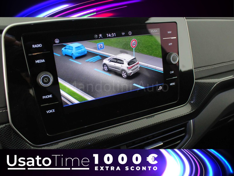 19 - Volkswagen T-Cross 1.0 tsi 115cv r-line dsg