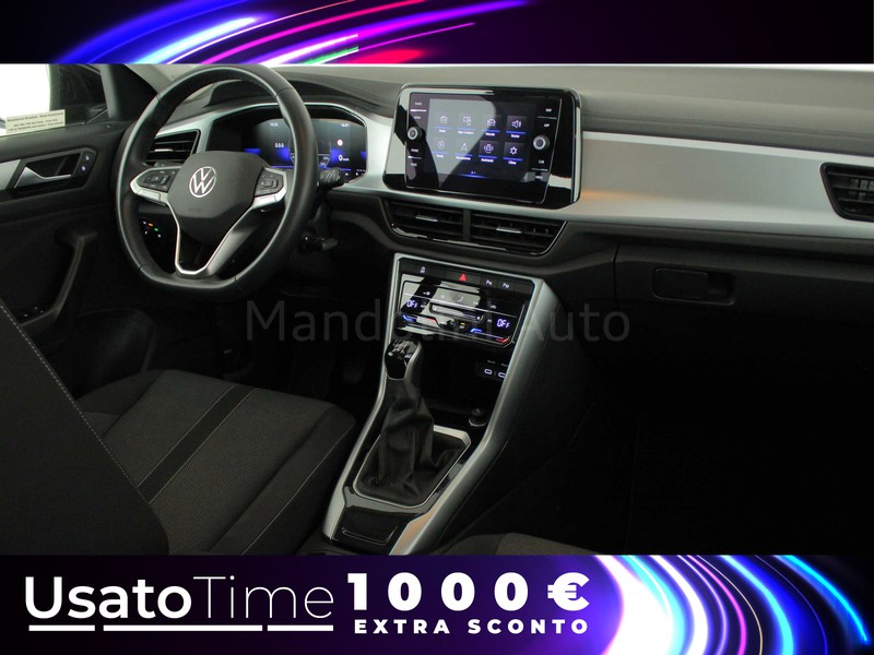 7 - Volkswagen T-Roc 2.0 tdi scr 115cv life