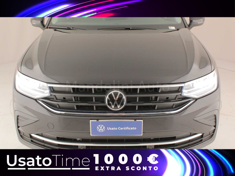 13 - Volkswagen Tiguan 2.0 tdi scr 150cv life dsg