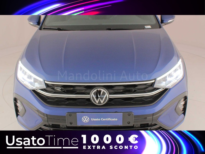 13 - Volkswagen Taigo 1.0 tsi 110cv r-line