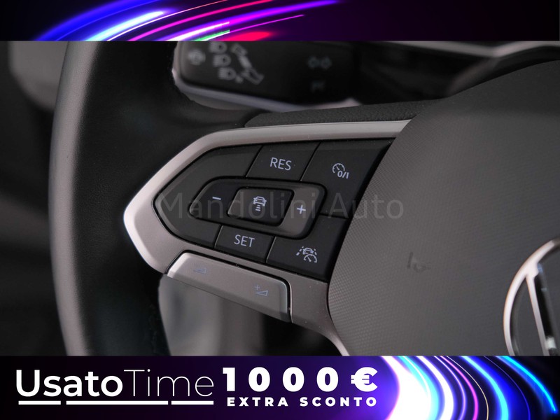 19 - Volkswagen Polo 1.0 tsi 95cv style