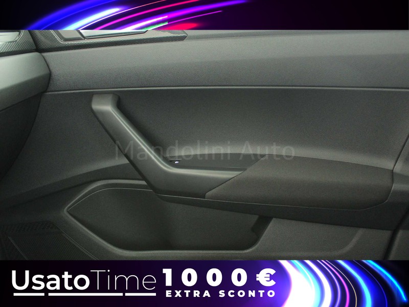 31 - Volkswagen Taigo 1.0 tsi 95cv life