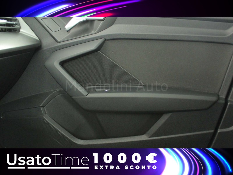 13 - Audi A3 sportback 30 1.5 g-tron business s tronic