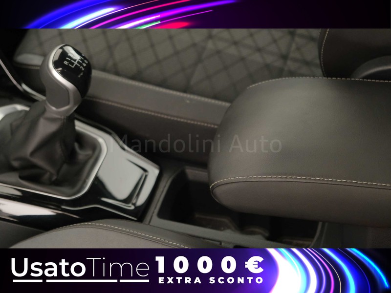 31 - Volkswagen T-Roc 1.0 tsi 110cv r line