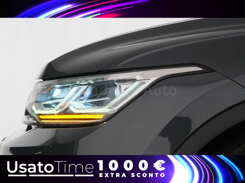 43 - Volkswagen Tiguan 2.0 tdi scr 150cv r-line dsg