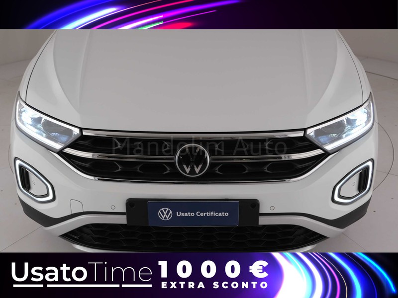 13 - Volkswagen T-Roc 1.5 tsi act style