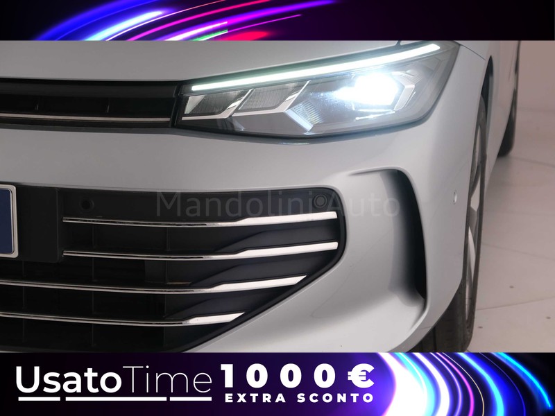 13 - Volkswagen Passat 2.0 tdi scr evo 150cv business dsg