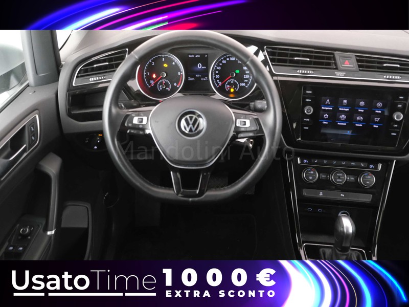 7 - Volkswagen Touran 2.0 tdi scr executive dsg