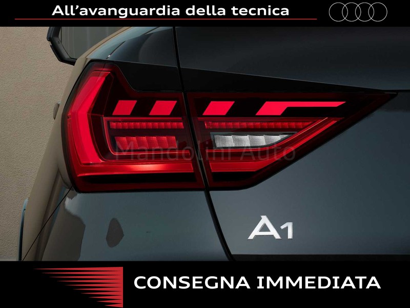 7 - Audi A1 allstreet 30 1.0 tfsi 116cv identity contrast s tronic