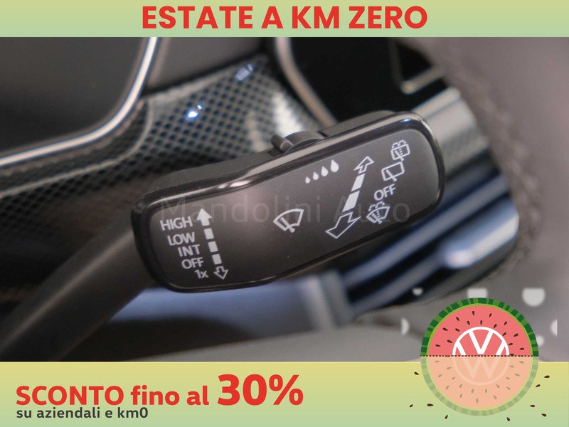 25 - Volkswagen T-Cross 1.0 tsi 115cv r-line
