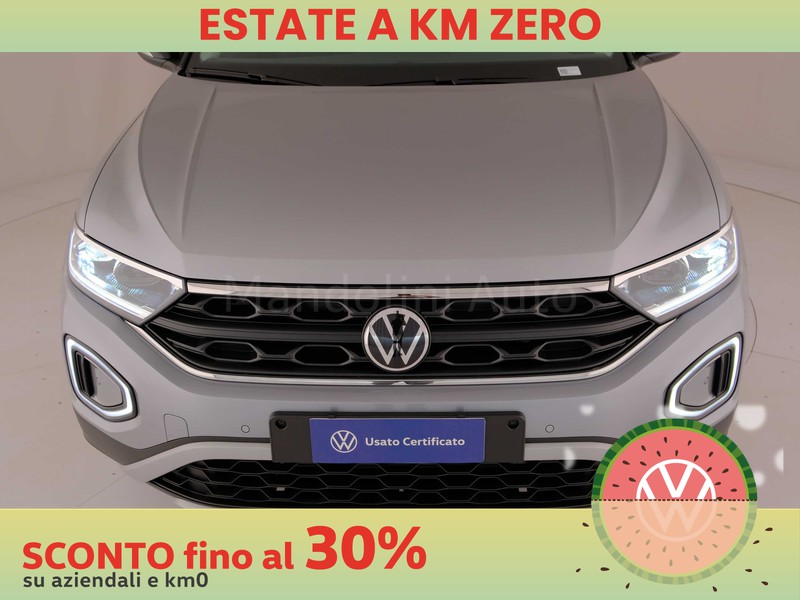 13 - Volkswagen T-Roc 1.0 tsi 115cv life
