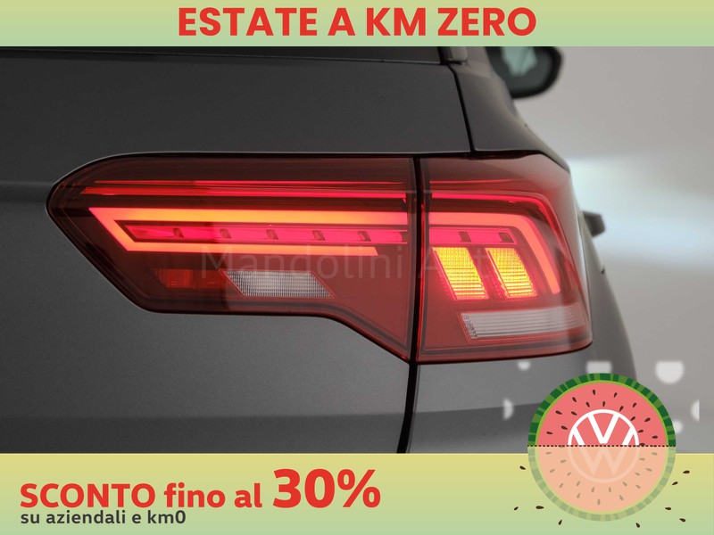 43 - Volkswagen T-Roc 1.5 tsi act r-line plus dsg