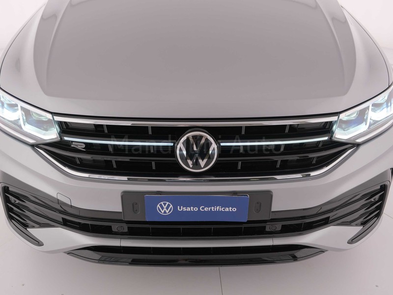 13 - Volkswagen Tiguan allspace 2.0 tdi scr 150cv r-line 4motion dsg 7p.ti