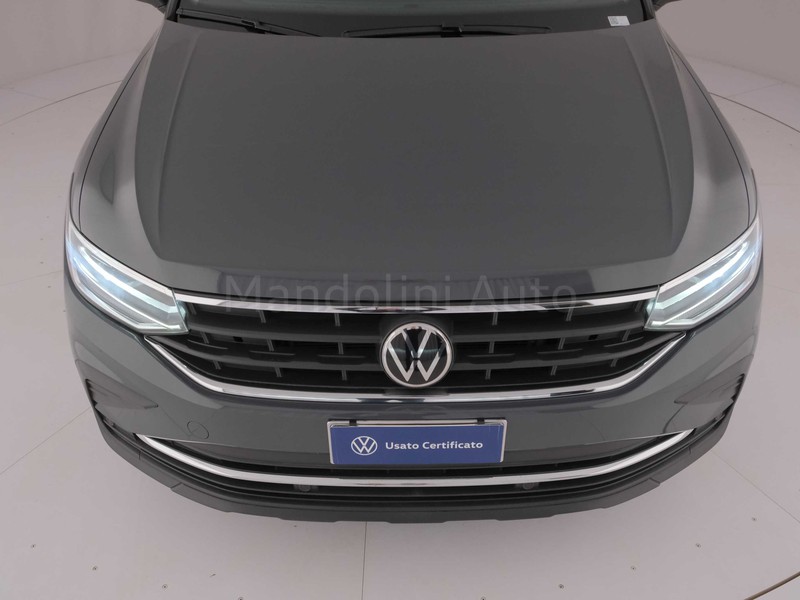 13 - Volkswagen Tiguan 1.5 tsi act 150cv life dsg