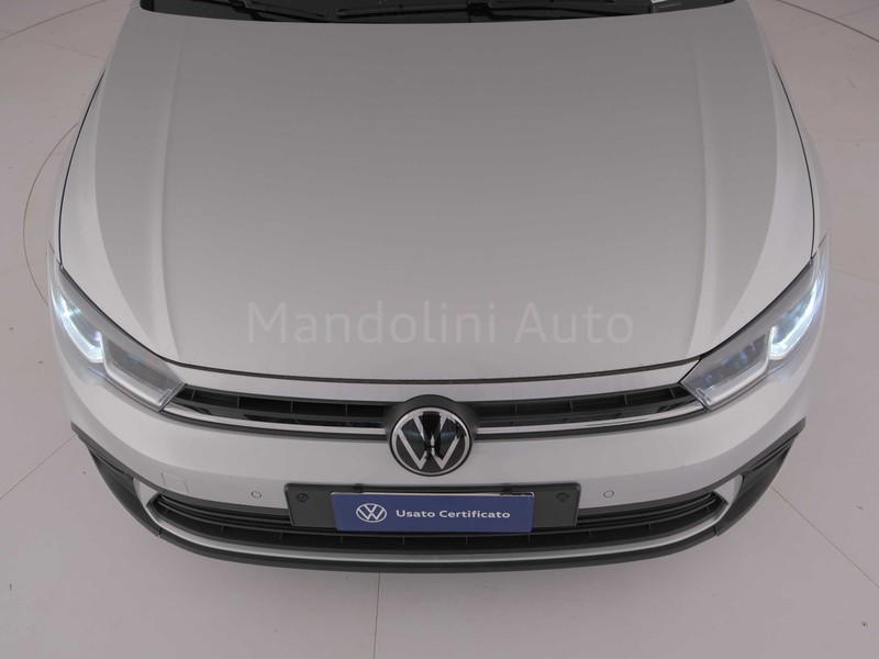 13 - Volkswagen Polo 1.0 tsi 95cv life