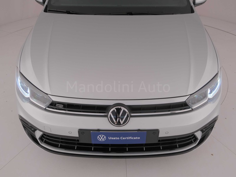 13 - Volkswagen Polo 1.0 tsi 95cv r line