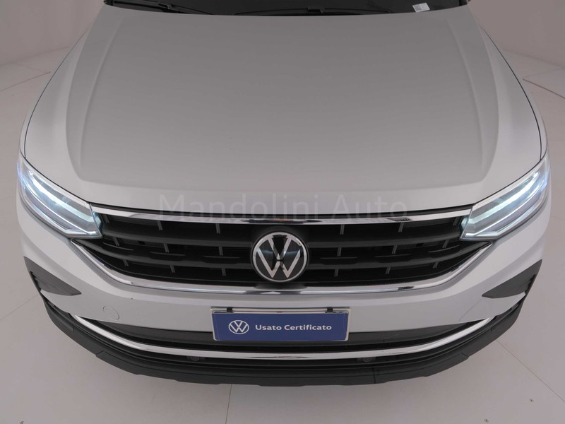 13 - Volkswagen Tiguan 2.0 tdi scr 150cv life dsg