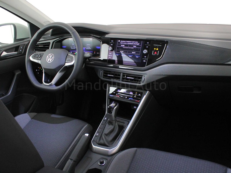 7 - Volkswagen Taigo 1.0 tsi 110cv life