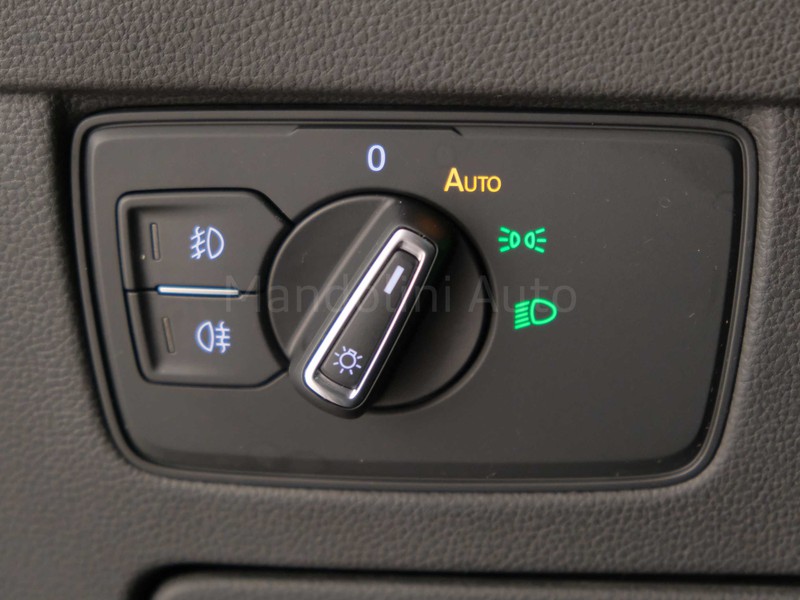 31 - Volkswagen Passat variant 2.0 tdi scr evo 150cv executive dsg