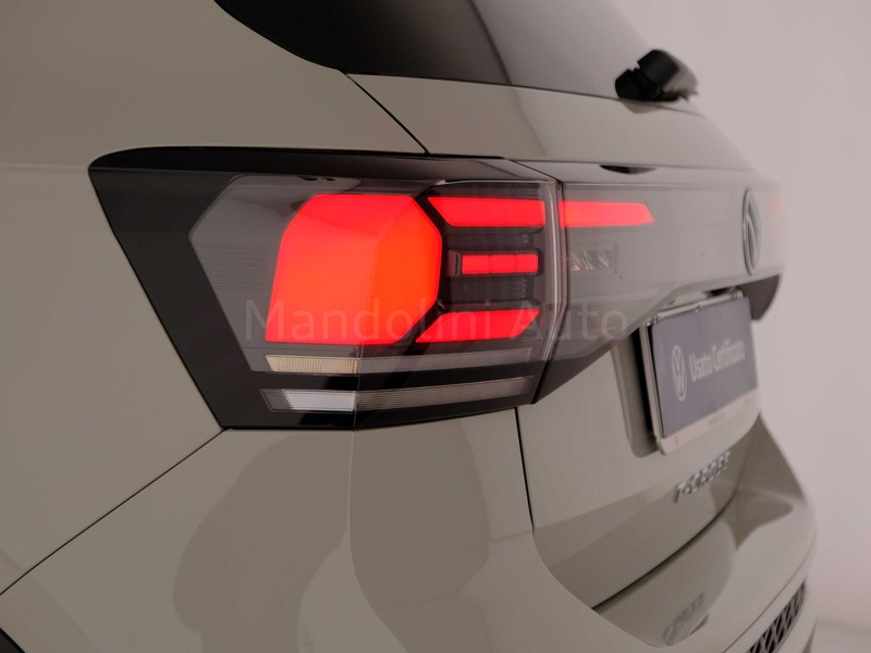 43 - Volkswagen T-Cross 1.0 tsi 115cv r-line plus dsg