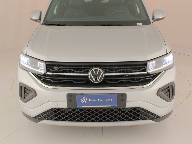 13 - Volkswagen T-Cross 1.0 tsi 115cv r-line dsg