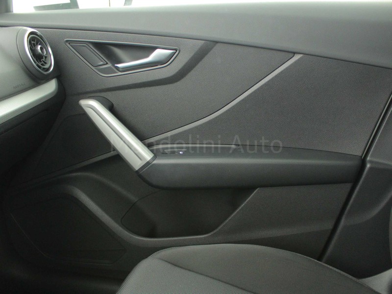 13 - Audi Q2 30 2.0 tdi admired
