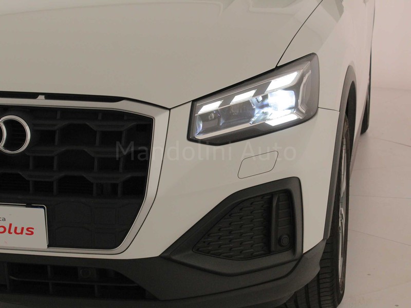 37 - Audi Q2 30 2.0 tdi admired