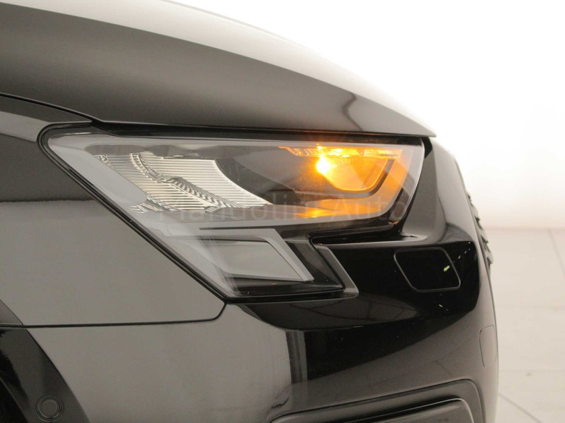 43 - Audi A3 sportback 30 1.5 g-tron business s tronic