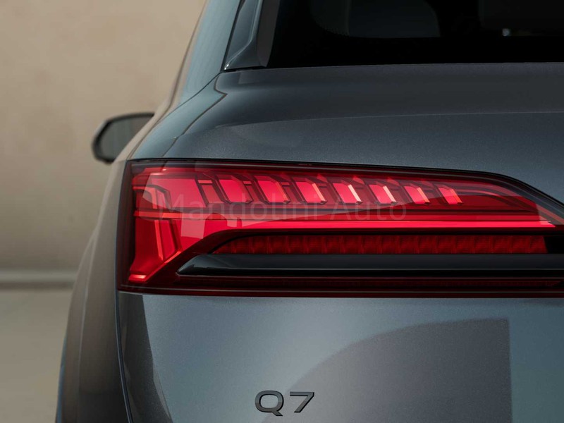 7 - Audi Q7 50 3.0 v6 tdi mhev s line edition quattro tiptronic 7p.ti