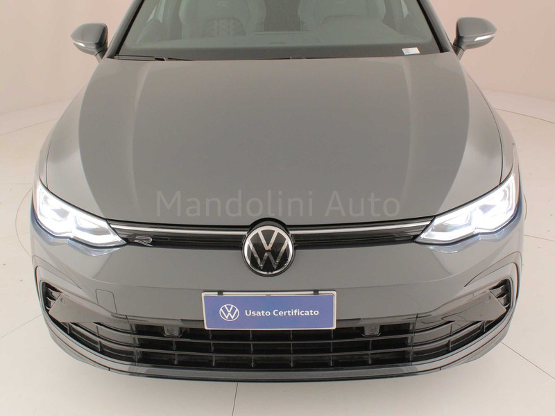 13 - Volkswagen Golf 1.5 tsi evo act 130cv r-line