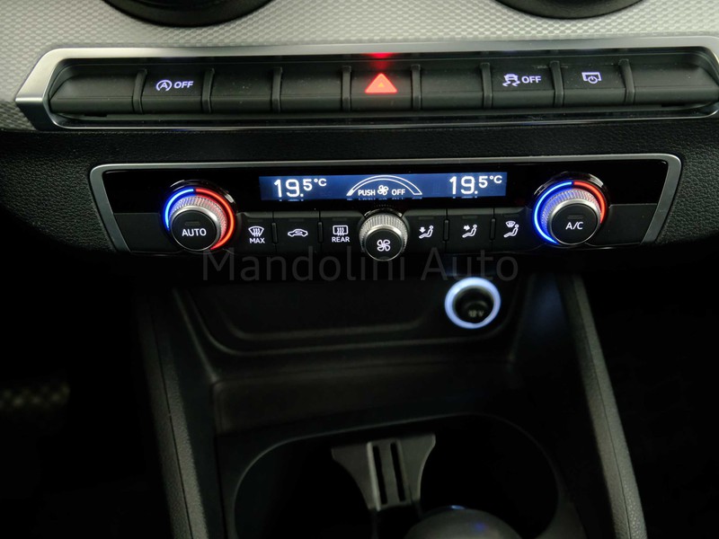 19 - Audi Q2 1.4 tfsi business s tronic