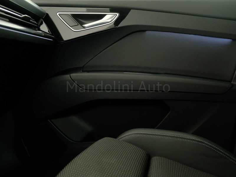 13 - Audi Q4 e-tron sportback e-tron 50 s line edition quattro