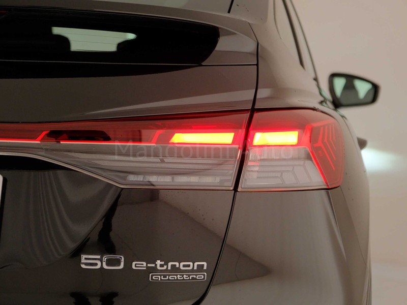 7 - Audi Q4 e-tron sportback e-tron 50 s line edition quattro