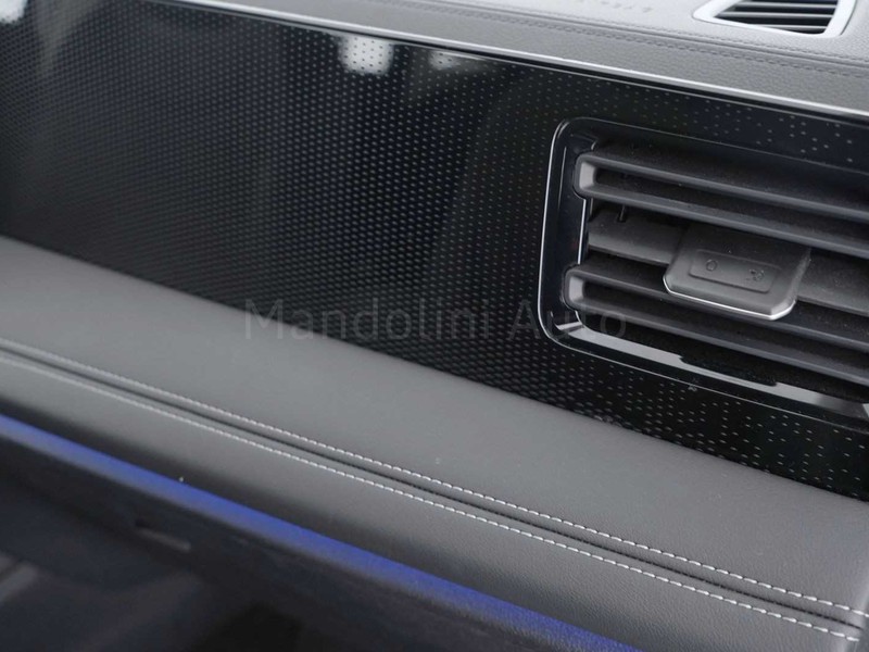 19 - Volkswagen Tiguan 2.0 tdi scr 150cv life dsg