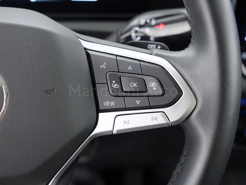 25 - Volkswagen Tiguan 2.0 tdi scr 150cv life dsg