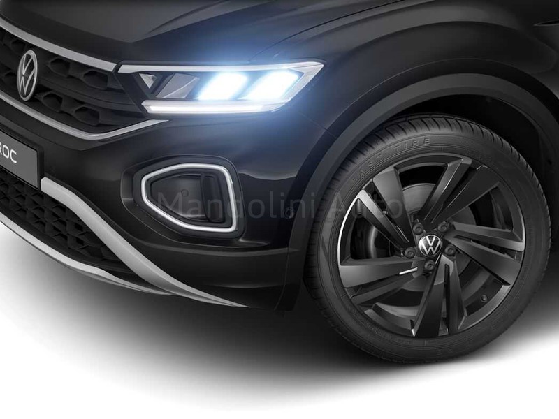 7 - Volkswagen T-Roc 2.0 tdi scr 115cv sport