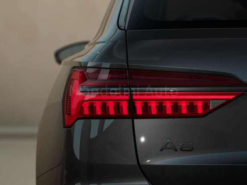 7 - Audi A6 avant 40 2.0 tdi mhev 12v business advanced quattro ultra s tronic