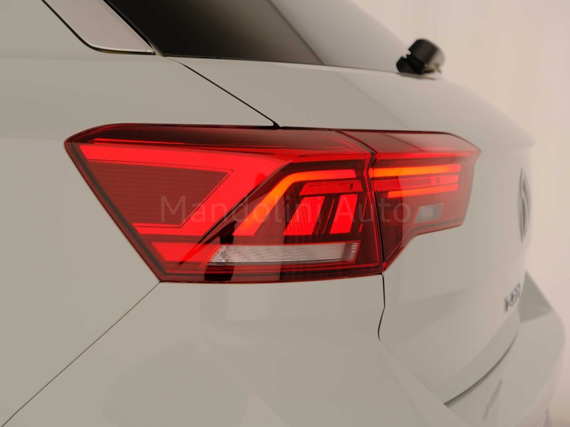 43 - Volkswagen T-Roc 1.0 tsi 115cv edition plus
