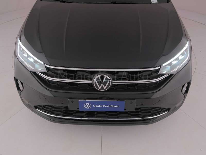 13 - Volkswagen Taigo 1.0 tsi 110cv life