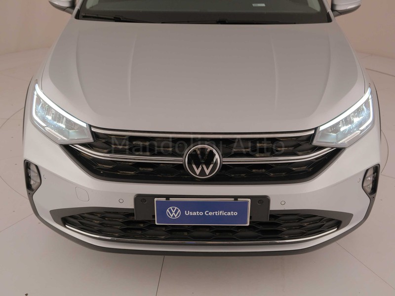 13 - Volkswagen Taigo 1.0 tsi 110cv life