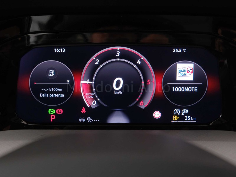 19 - Volkswagen Golf variant 2.0 tdi scr 150cv life dsg