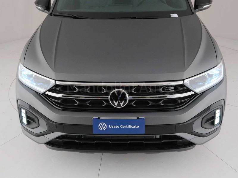 13 - Volkswagen T-Roc 1.5 tsi act r-line plus dsg