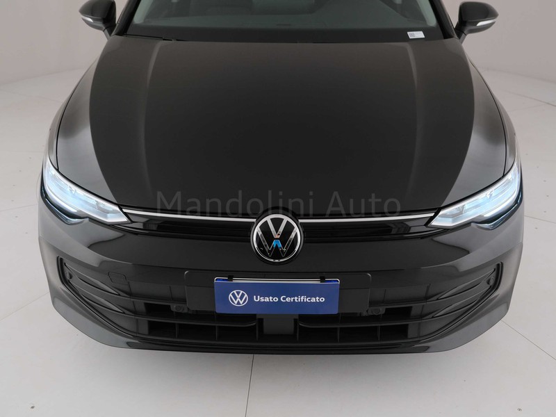13 - Volkswagen Golf 1.5 tsi ehybrid 204cv edition plus dsg
