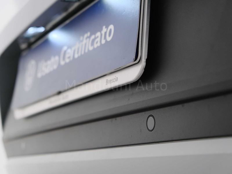 37 - Volkswagen T-Roc 1.0 tsi 115cv sport